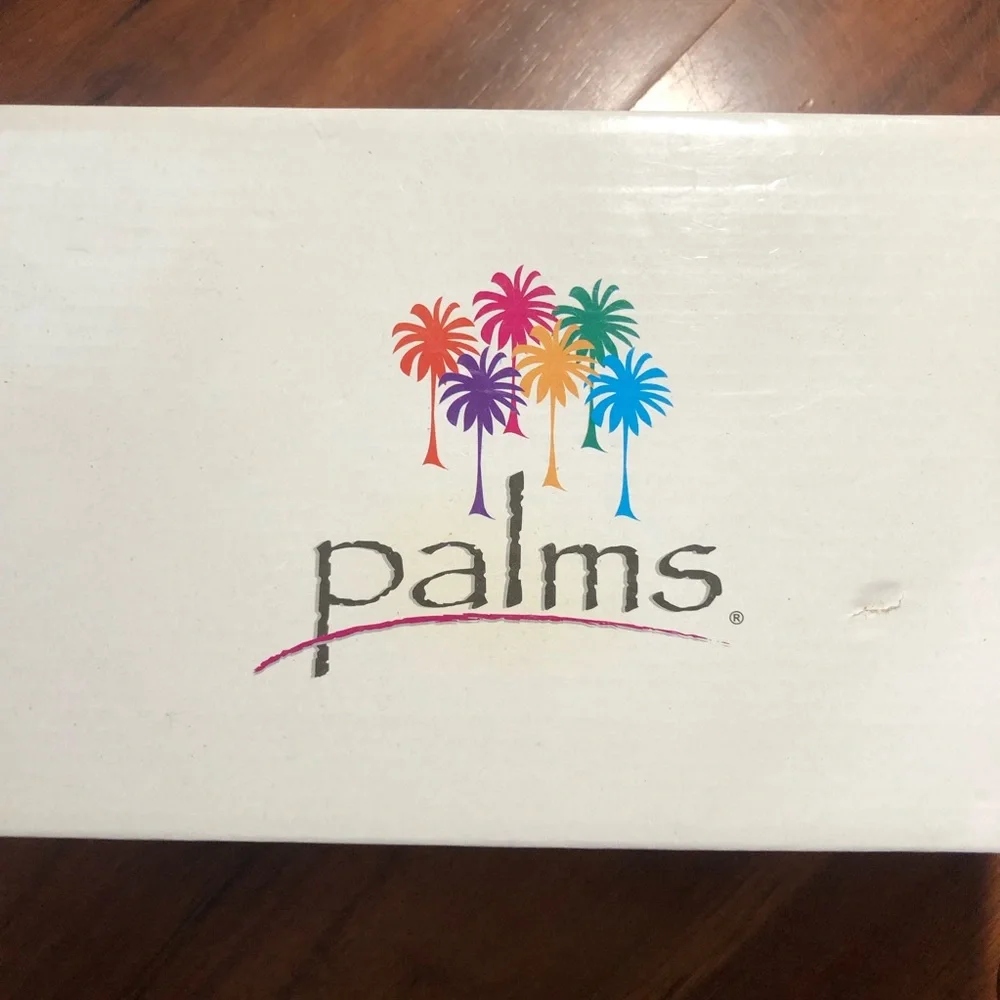 Gold Gladiator sandals LAST CALL 🚨 - Picture 4 of 6